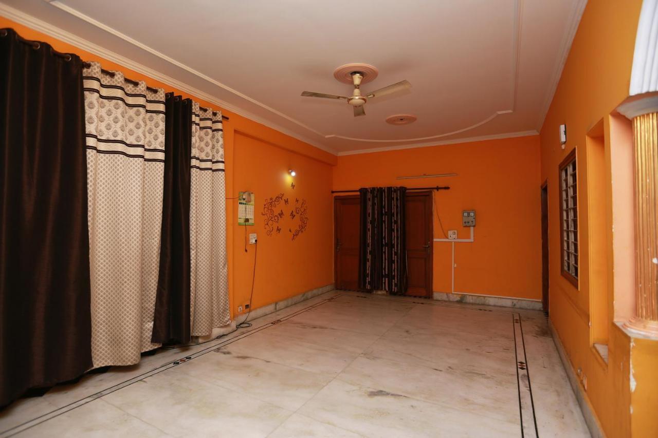 Oyo 11752 Hotel Sun Palace Residency Indirapuram Экстерьер фото