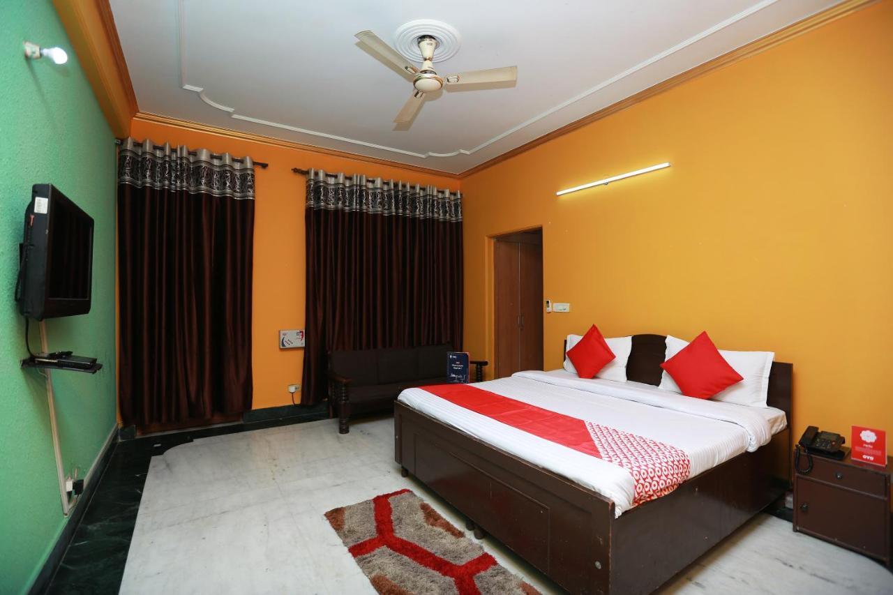 Oyo 11752 Hotel Sun Palace Residency Indirapuram Экстерьер фото