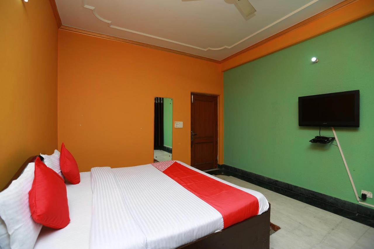 Oyo 11752 Hotel Sun Palace Residency Indirapuram Экстерьер фото
